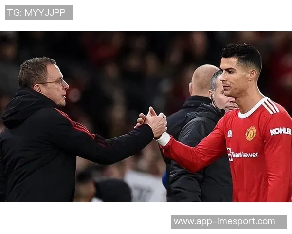 爱尔兰豪门沙姆洛克流浪者推出200年后季票引发球迷热议与期待 爱尔兰豪门沙姆洛克流浪者推出200年后季票引发球迷热议与期待