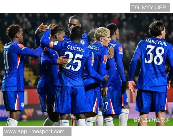 切尔西关注罗西尼尔与马雷斯卡相似战术风格及其出色口才能力