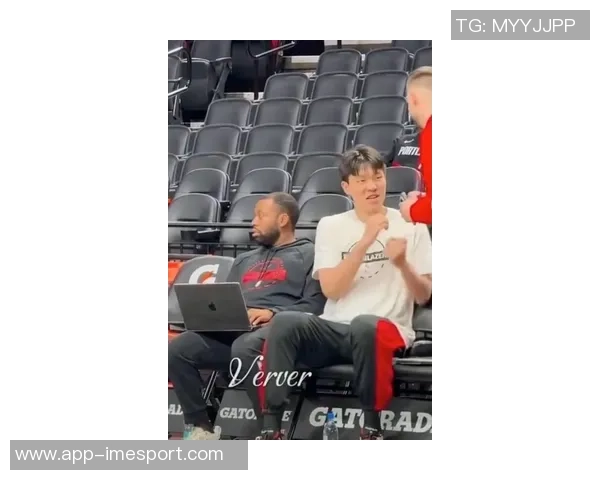 孙悦直言应更换斯普利特不给杨瀚森锻炼机会实在不合理