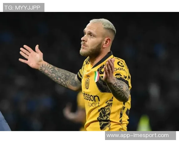 国米与比萨上半场战平迪马尔科任意球险些破门皮奇尼尼错失良机