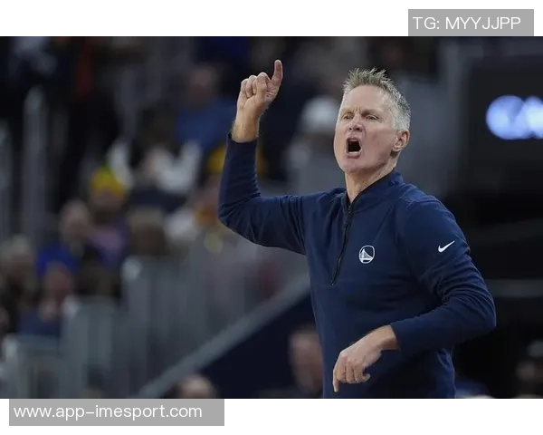 科尔谈大比分落后不换人决定强调凭感觉给予球员更多机会