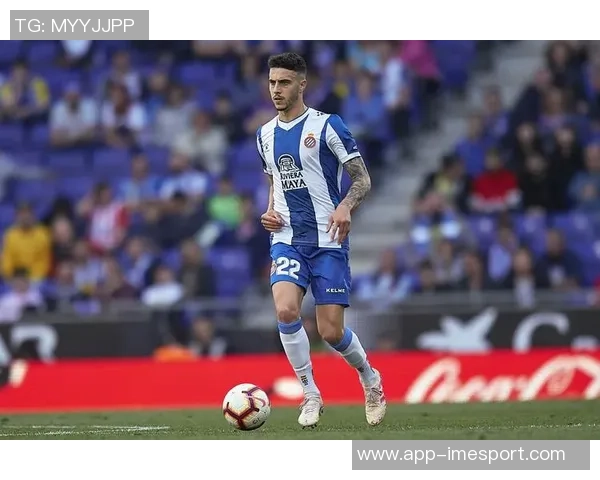 意天空报道苏莱与埃尔莫索恢复合练皮西利和利昂贝利因流感缺席训练