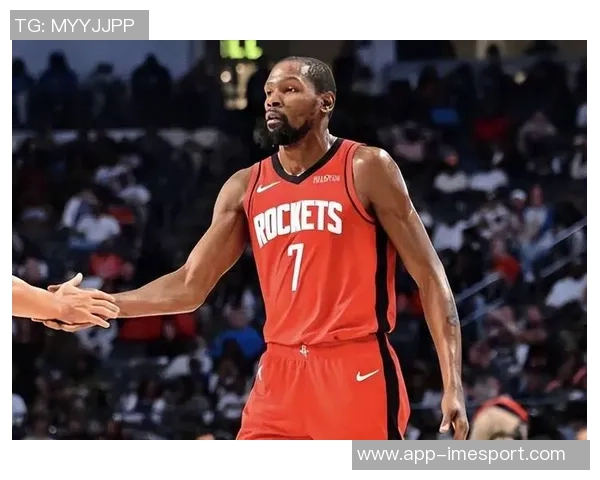 杜兰特薪资逐年攀升生涯多队效力场均得分始终稳定在25以上