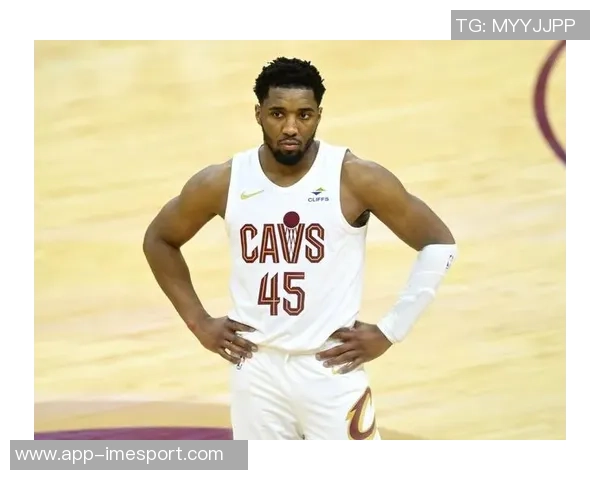 米切尔强调活塞球队风格明确每日训练明确比赛目标与策略