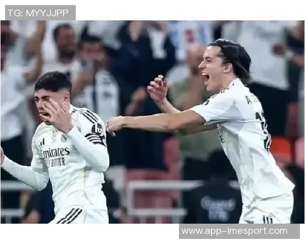 贡萨洛拉莫斯法甲替补出场打进11球追平姆巴佩成巴黎队史最佳替补射手 贡萨洛拉莫斯法甲替补出场打进11球追平姆巴佩成巴黎队史最佳替补射手