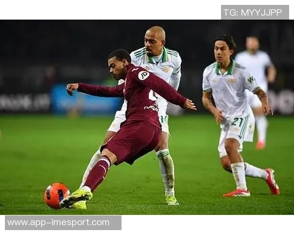 迪巴拉盛赞马伦跑位经验丰富展现顶级前锋实力 迪巴拉盛赞马伦跑位经验丰富展现顶级前锋实力