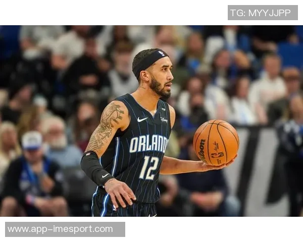 奎因半场助攻与失误并存成长之路的代价与收获 奎因半场助攻与失误并存成长之路的代价与收获